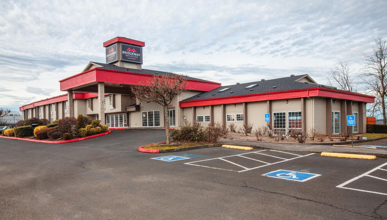 Bridgeway Inn & Suites - Portland Airport Грешам Екстериор снимка