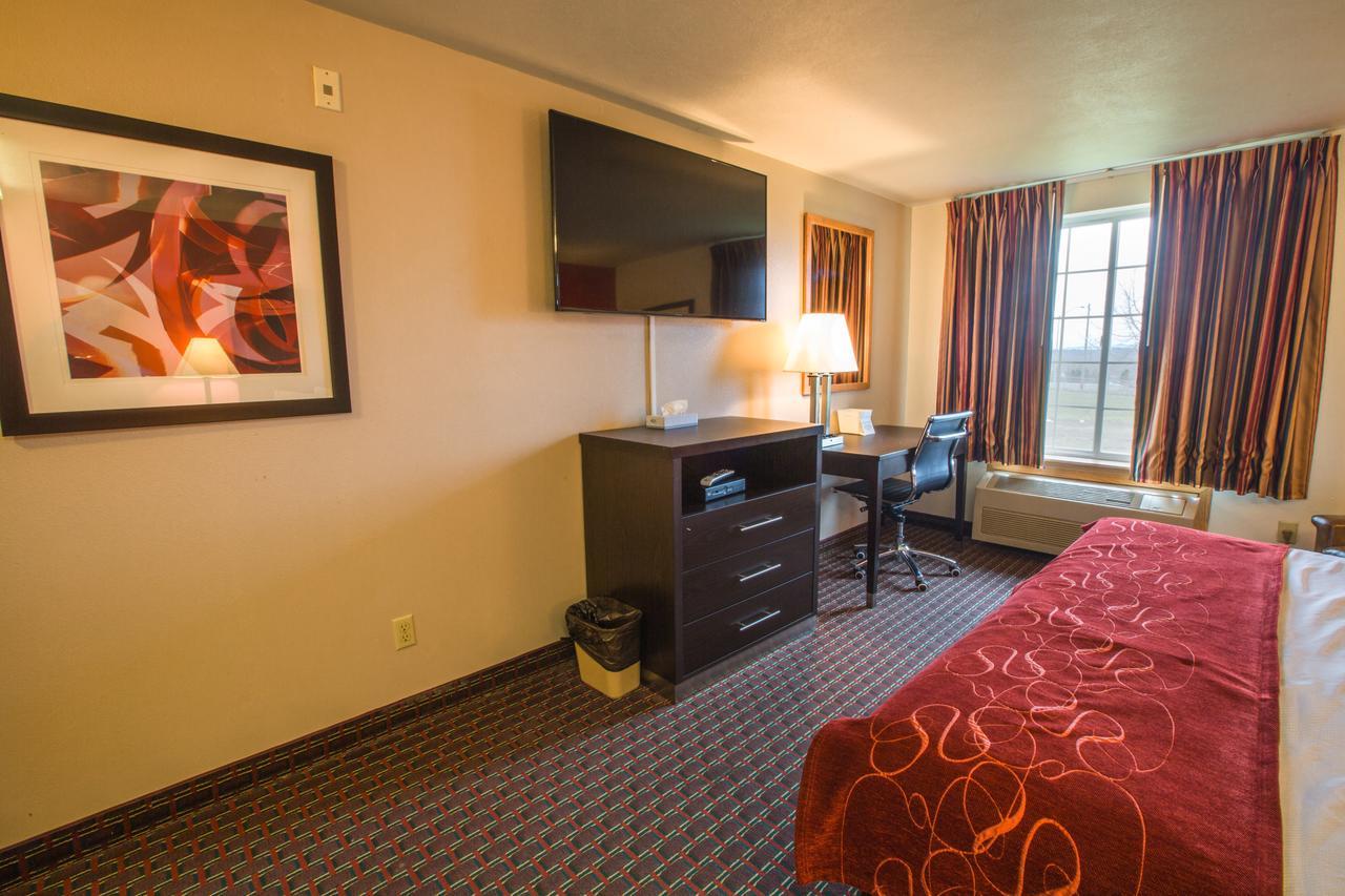 Bridgeway Inn & Suites - Portland Airport Грешам Екстериор снимка