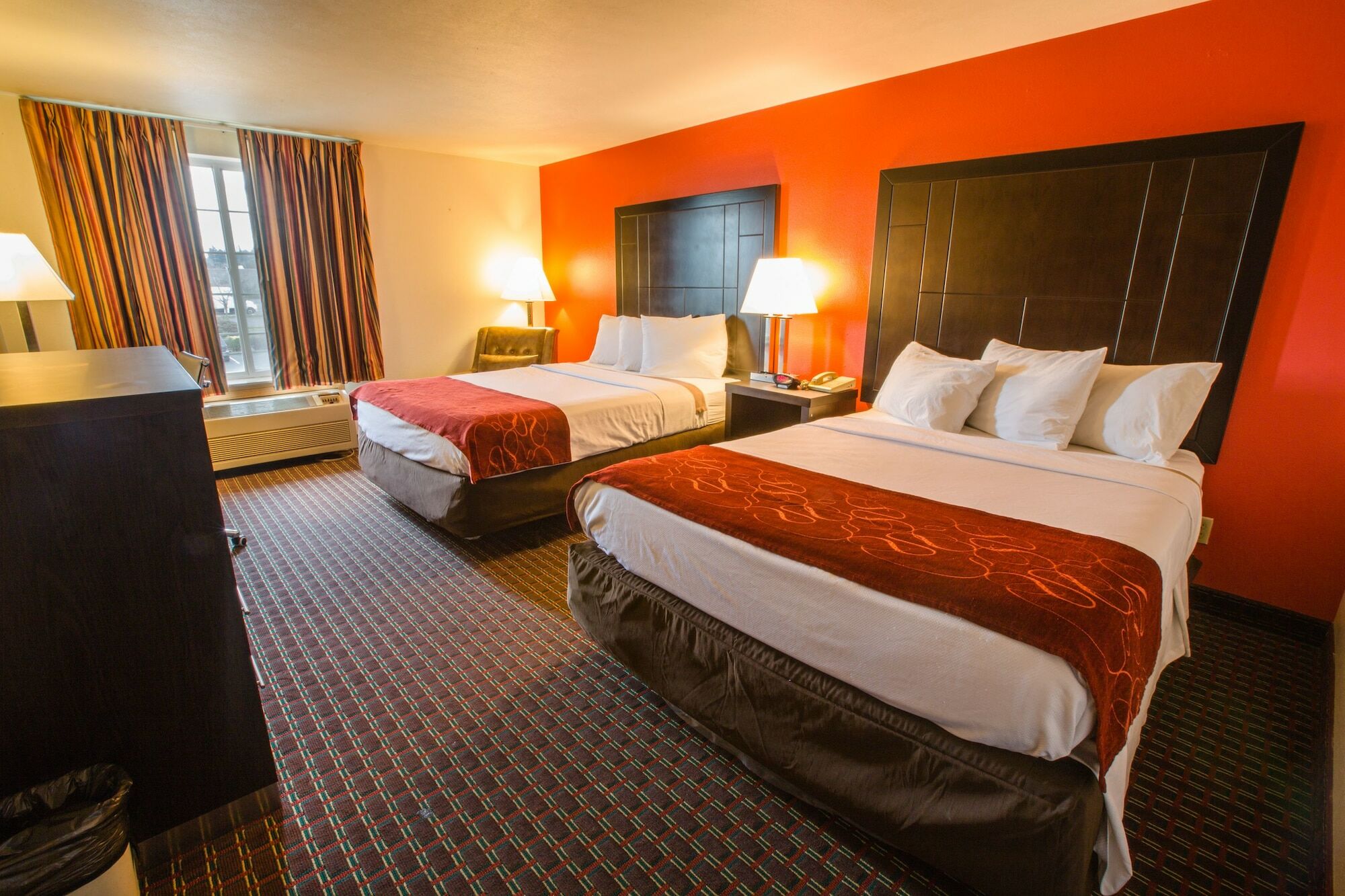 Bridgeway Inn & Suites - Portland Airport Грешам Екстериор снимка